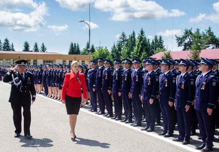 Carmen Dan vrea să instaureze statul polițienesc