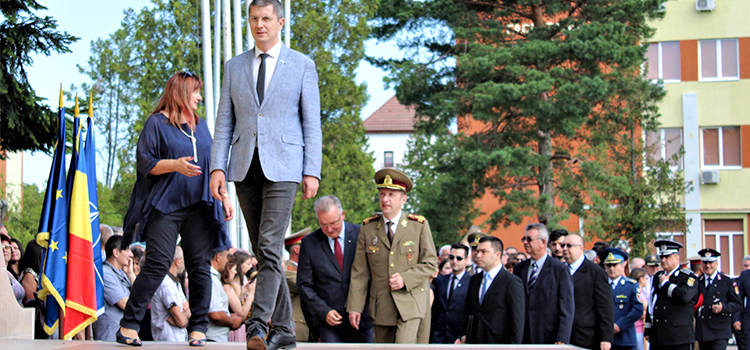 Dan Barna va participa la ceremonia organizată de Ziua Armatei Române la Satu Mare