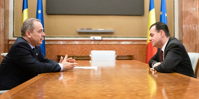 Senatorul Vlad Alexandrescu, întâlnire cu premierul Ludovic Orban pe tema copiilor instituționalizați