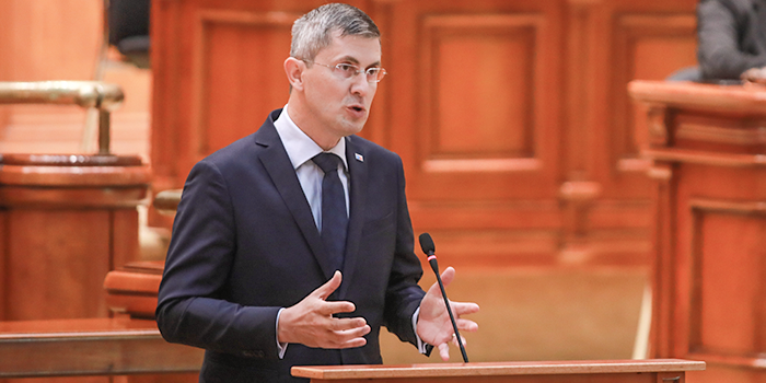Dan Barna: Declarația de solidaritate cu Ucraina așază Parlamentul României în rând cu parlamentele civilizate