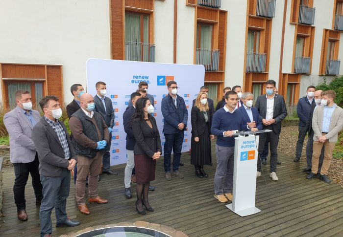 Primarii USR PLUS se pregătesc să atragă fonduri europene