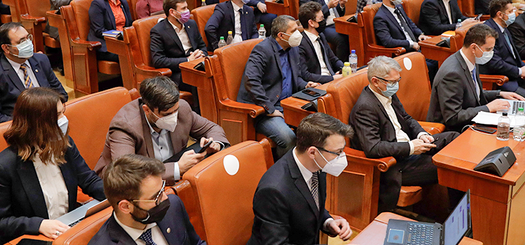 Codurile penale ale lui Dragnea, respinse definitiv în Parlament