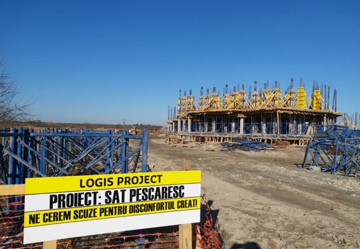 USR reușește să blocheze construcțiile din beton de pe plaja sălbatică Corbu