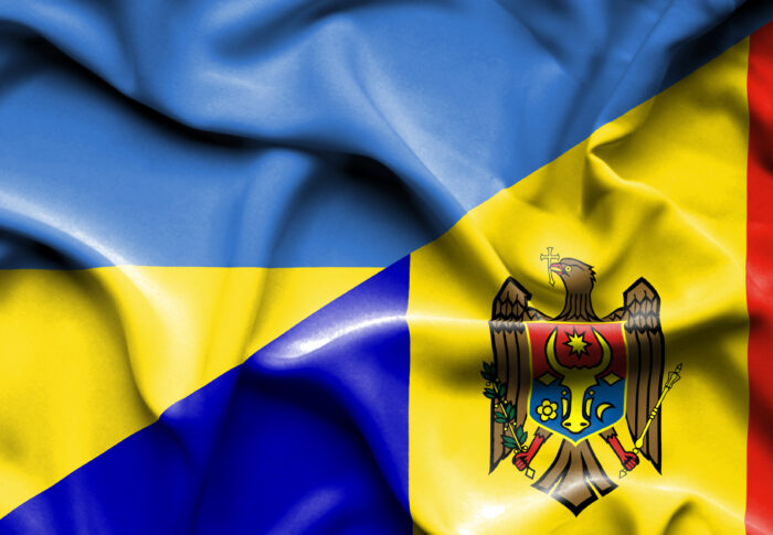 Republica Moldova şi Ucraina au primit oficial statutul de ţări candidate la UE. Vlad Botoș: „În sfârșit, aceste țări se vor desprinde de influența nefastă a Rusiei și se vor alătura familiei europene”