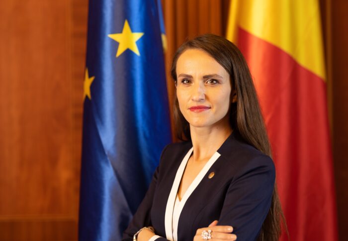 Oana Țoiu: Ministerul Familiei nu se lasă desființat