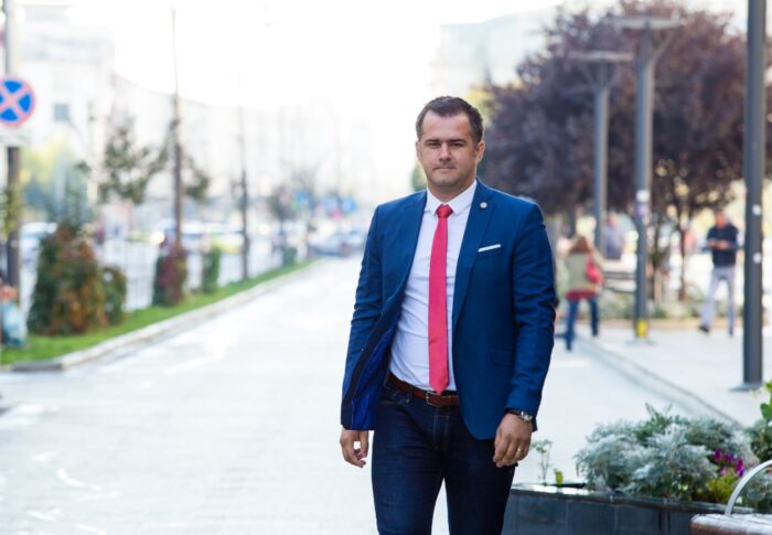 Primarul Lucian Daniel Stanciu Viziteu modernizează cantinele școlare din Bacău pentru peste 500 de copii