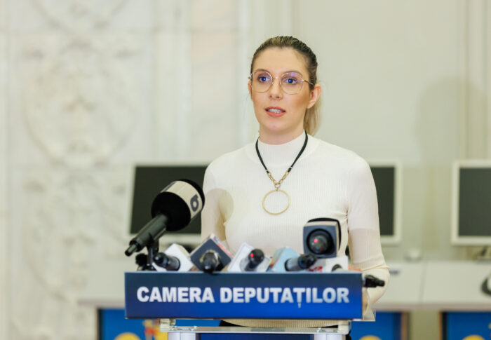 Diana Buzoianu: Ministerul Mediului alocă 0 lei în 2024 pentru închiderea depozitelor de deșeuri neconforme