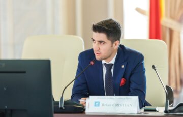 GPS pentru bani publici – soluție pentru economii bugetare. USR cere monitorizarea parcului auto al instituțiilor