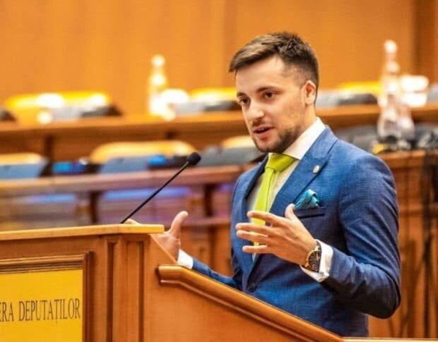 USR Iași sesizează Curtea de Conturi: Primarul Chirica și-a premiat complicii din bani publici