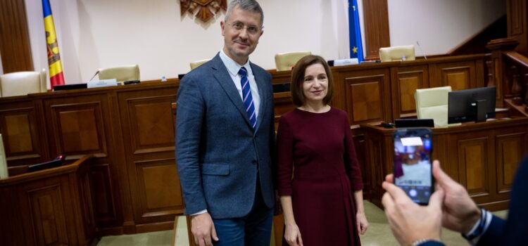 Dan Barna: Susținem deschiderea în decembrie a negocierilor de aderare la UE a Republicii Moldova