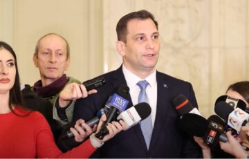 Sebastian Cernic, senator USR: Combaterea febrei aftoase trebuie luată în serios de Guvern, am propus o serie de măsuri concrete