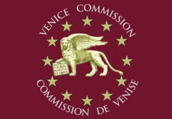 USR a demarat procedurile de sesizare a Comisiei de la Veneția în legătură cu planurile de comasare a alegerilor