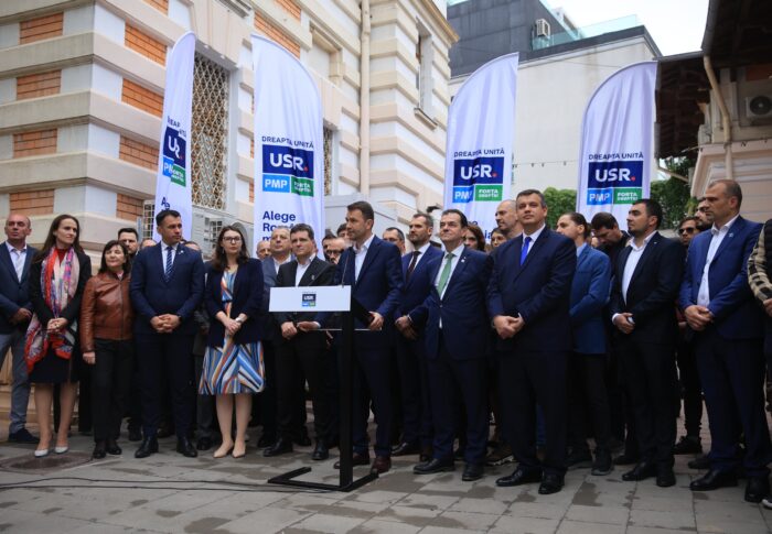 <em>Alianța Dreapta Unită și Nicușor Dan au depus candidaturile pentru București</em>