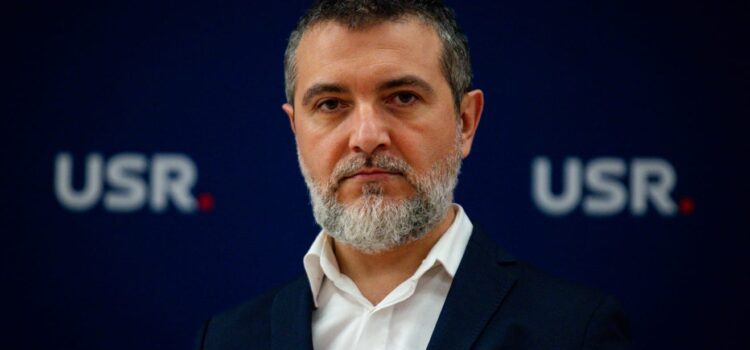 Guvernul negociază în secret creșterea taxelor după alegeri. Apel USR către premierul interimar