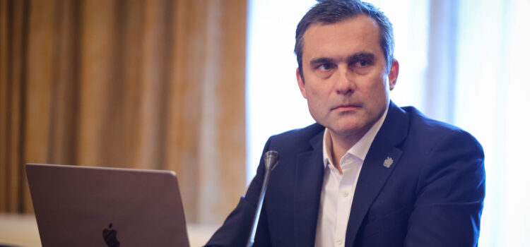 40 de miliarde de lei dispar anual. USR vrea să știe dacă SRI a văzut ceva