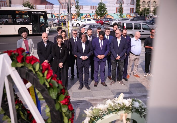 USR a comemorat victimele Mineriadei din iunie 1990