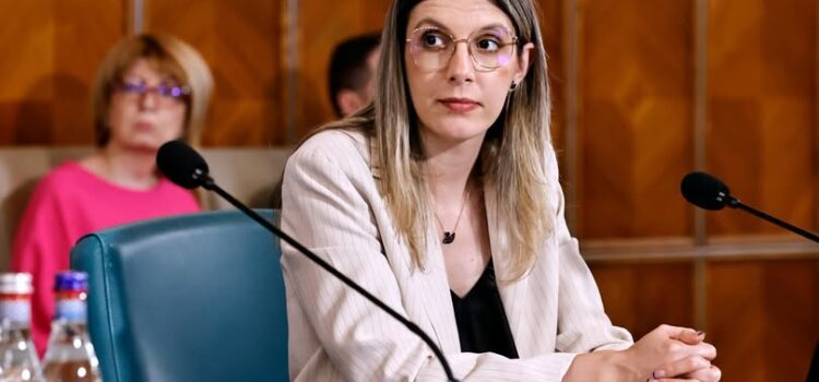 Diana Buzoianu: Voi face demersuri pentru protecția celor care fac controale pe teren