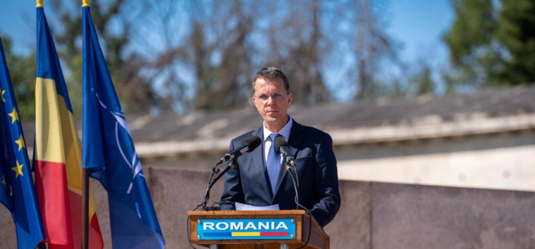 Ministrul USR al Apărării susține consolidarea capacităților de apărare ale României