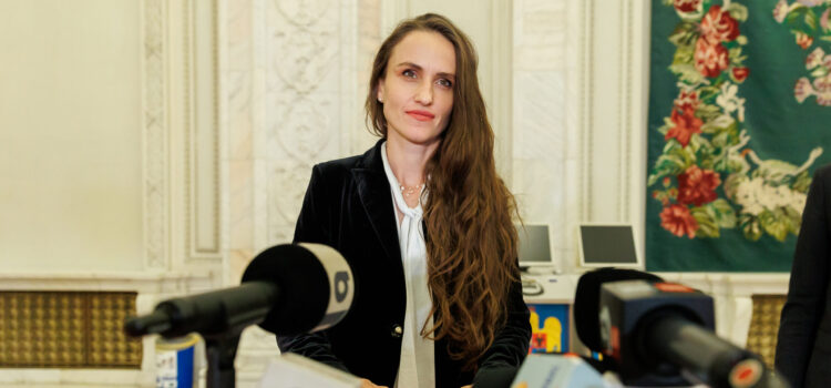 Oana Țoiu: Detașările în MAE, analizate fiecare caz în parte. În mandatul meu nu va mai fi această abordare