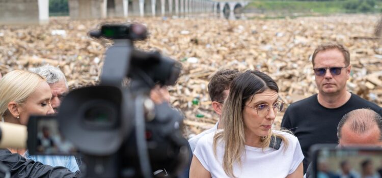 Diana Buzoianu: La Neamț e o bombă cu ceas, trebuie o intervenție rapidă, pe mai multe planuri, pentru înlăturarea efectelor inundațiilor
